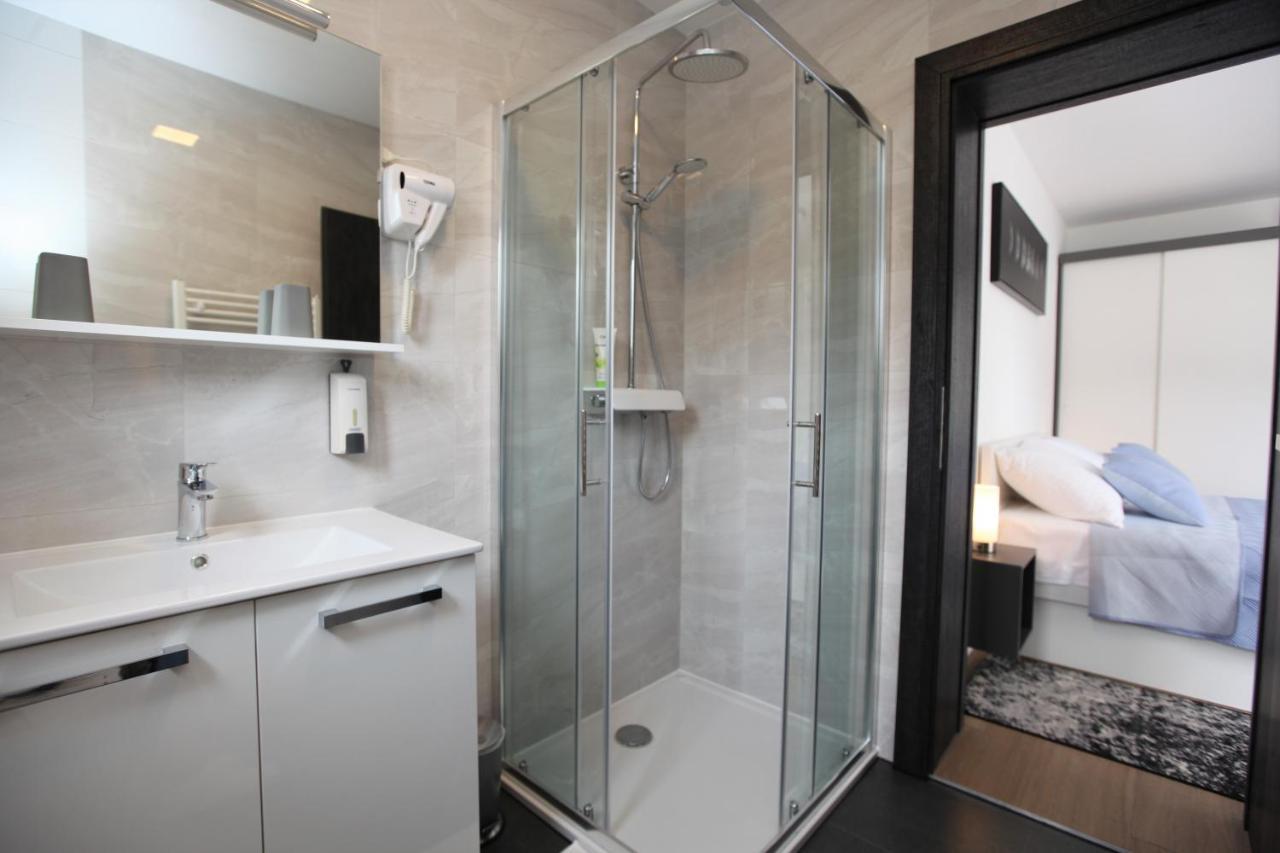 Apartmani Ive Trogir Exterior foto