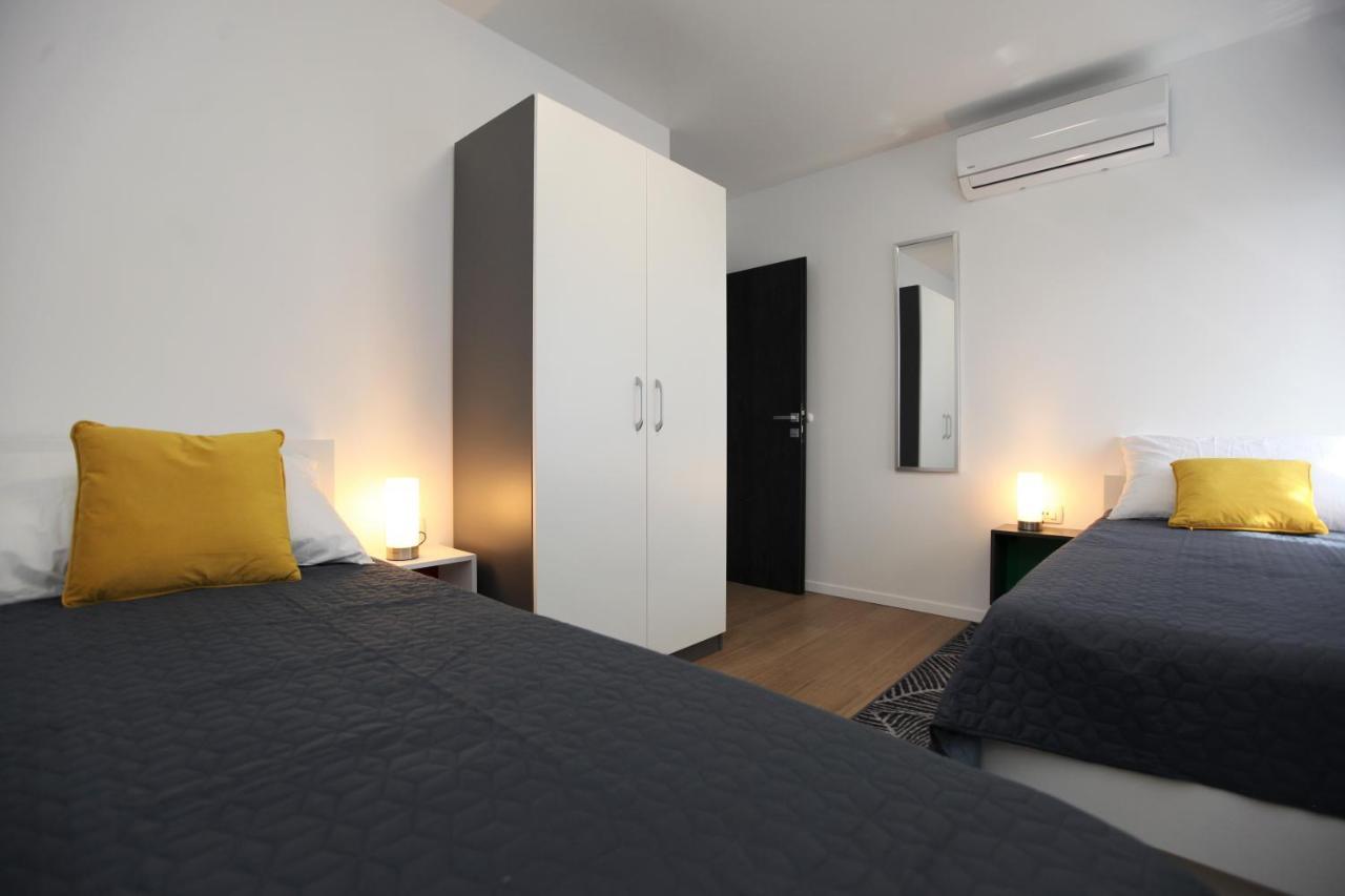 Apartmani Ive Trogir Exterior foto